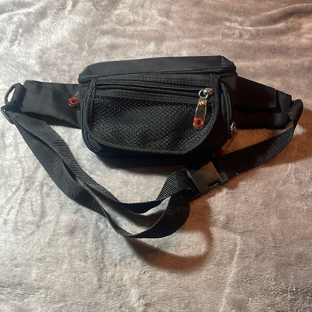 Mens waist pouch